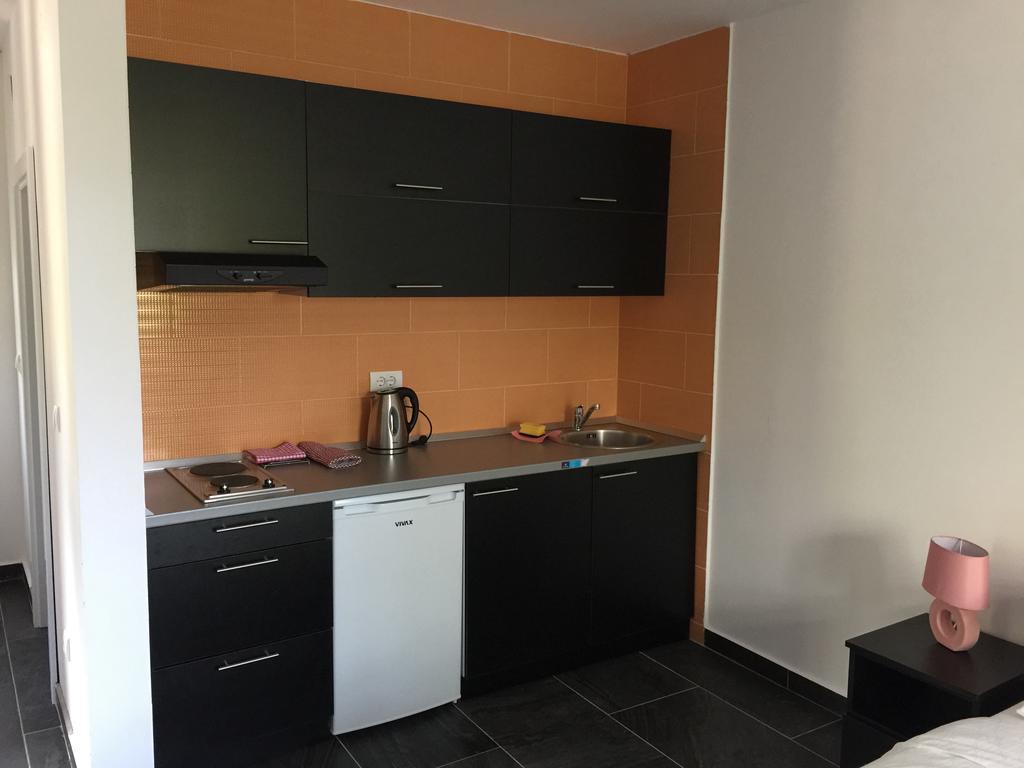 Alessandra Apartments Свети-Стефан Экстерьер фото