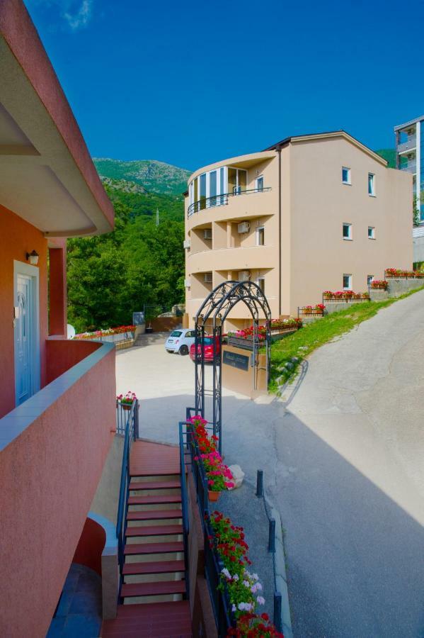 Alessandra Apartments Свети-Стефан Экстерьер фото